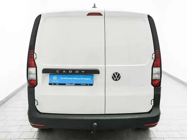 Second-hand VW Caddy 102 CP (75 kW) 2022 Alb Monovolum
