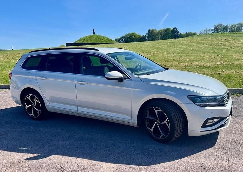 Gebraucht VW Passat Elegance 190 PS (139 kW) 2020 Weiß Kombi