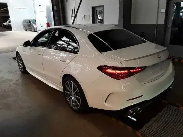 Gebraucht Mercedes C43 AMG AMG 408 PS (300 kW) 2023 Weiß Limousine