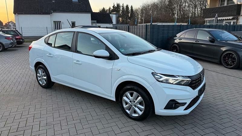 Gebraucht Dacia Logan Expression 91 PS (66 kW) 2022 Weiß Limousine