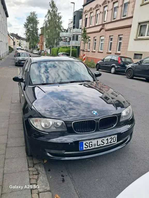 Gebraucht BMW 120 177 PS (130 kW) 2007 Schwarz Kleinwagen