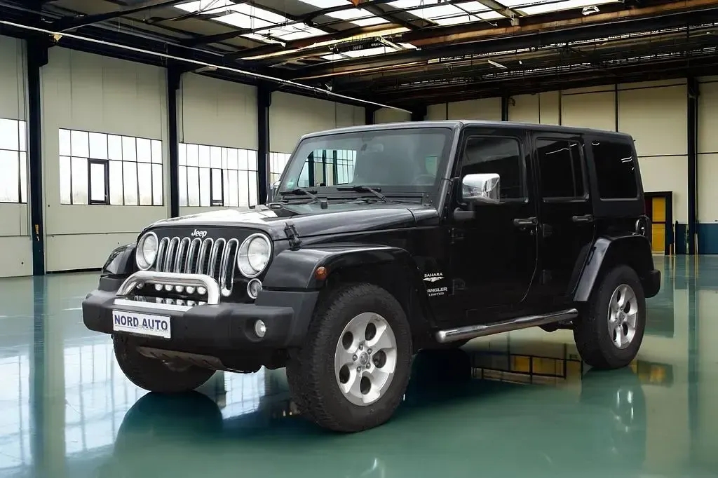 Gebraucht Jeep Wrangler Sahara 200 PS (147 kW) 2015 Schwarz SUV