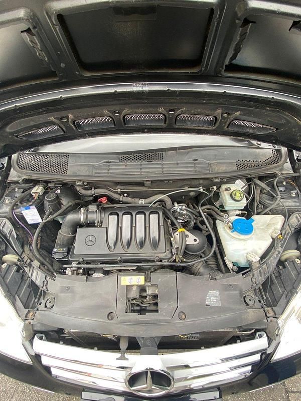 Gebraucht Mercedes A160 82 PS (60 kW) 2012 Schwarz Kombi
