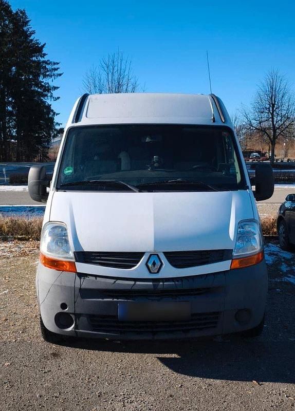 Second-hand Renault Master 120 CP (88 kW) 2010 Alb Monovolum