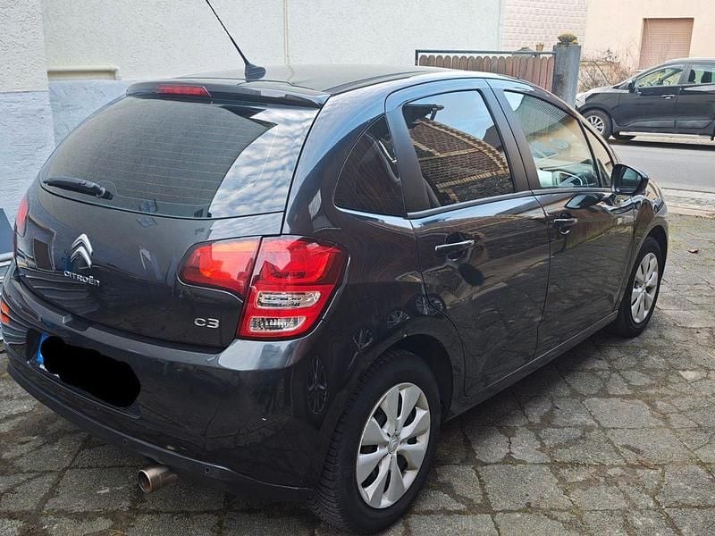 Gebraucht Citroën C3 Tendance 95 PS (69 kW) 2010 Schwarz Limousine