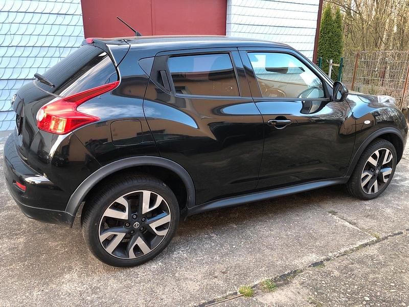 Gebraucht Nissan Juke 116 PS (85 kW) 2014 Schwarz SUV