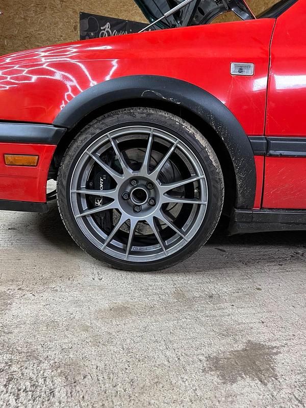 Gebraucht VW Golf III 530 PS (389 kW) 1994 Rot Kleinwagen