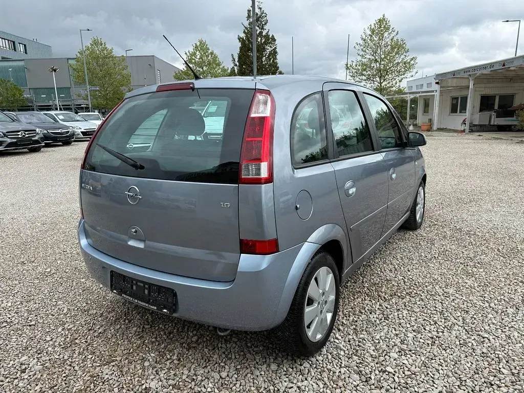 Gebraucht Opel Meriva Cosmo 101 PS (74 kW) 2003 Silber Van / Kleinbus
