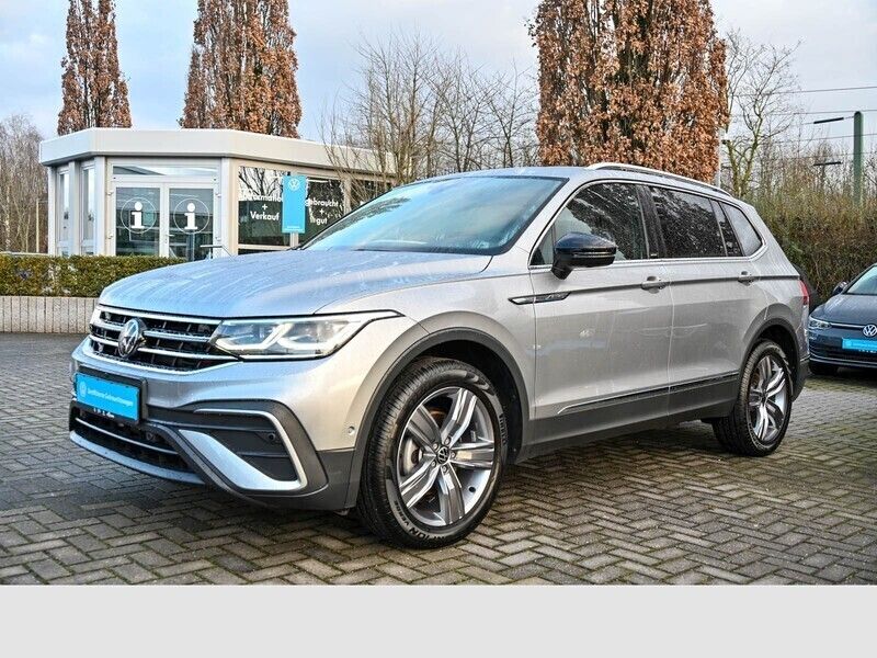 Pyritsilber metallic Gebraucht 2024 VW Tiguan Allspace SUV | 39.990 € (Fairer Preis) - Bild 1/4