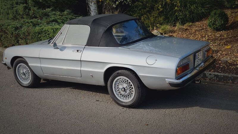 Gebraucht Alfa Romeo Spider 126 PS (92 kW) 1978 Silber Cabrio