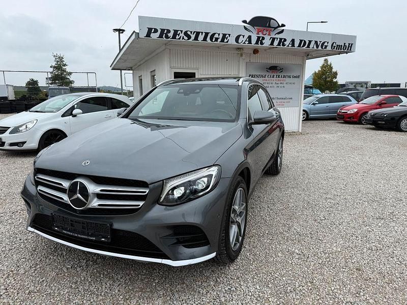 Grau Gebraucht 2019 Mercedes GLC350 SUV | 25.490 € (Fairer Preis) - Bild 1/4
