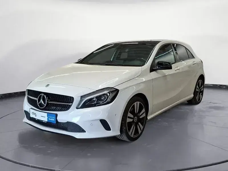 Gebraucht Mercedes A220 Urban 177 PS (130 kW) 2018 Limousine