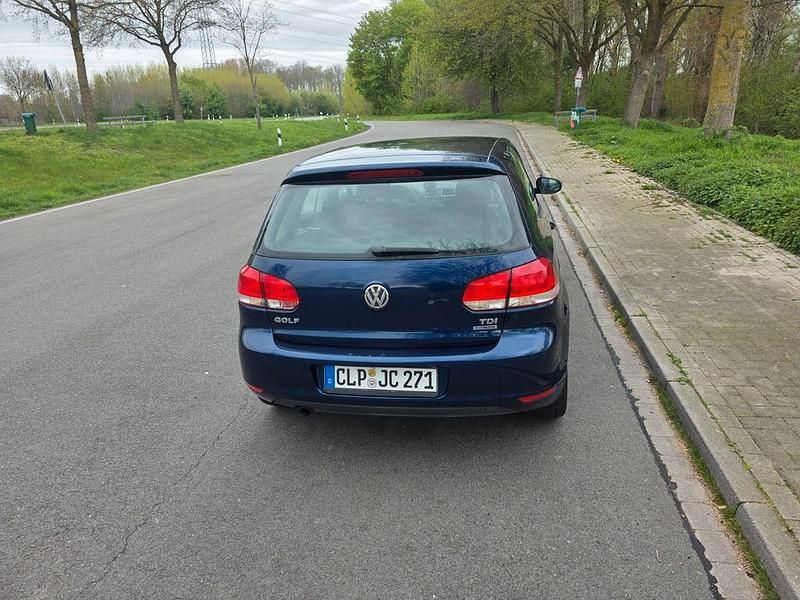 Second-hand VW Golf VI 105 CP (77 kW) 2010 Albastru Hatchback
