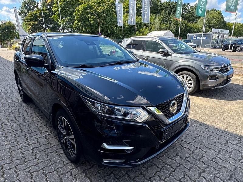 Schwarz Gebraucht 2020 Nissan Qashqai 360º SUV | 14.600 € (Superpreis) - Bild 1/4