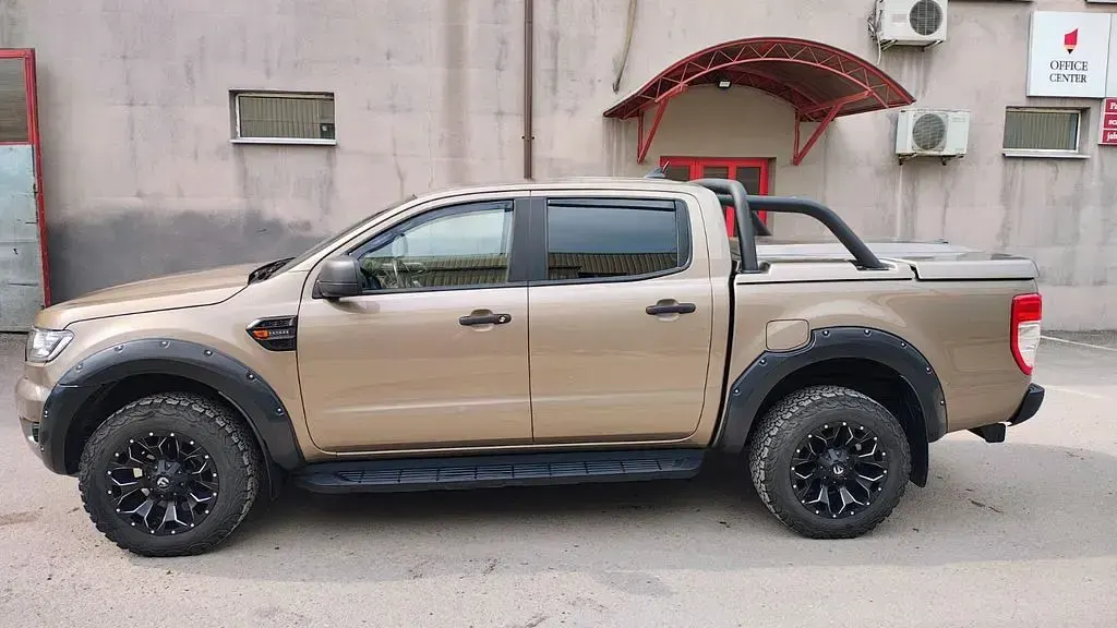 Occasion Ford Ranger 170 ch (125 kW) 2022 Gris Pick-up