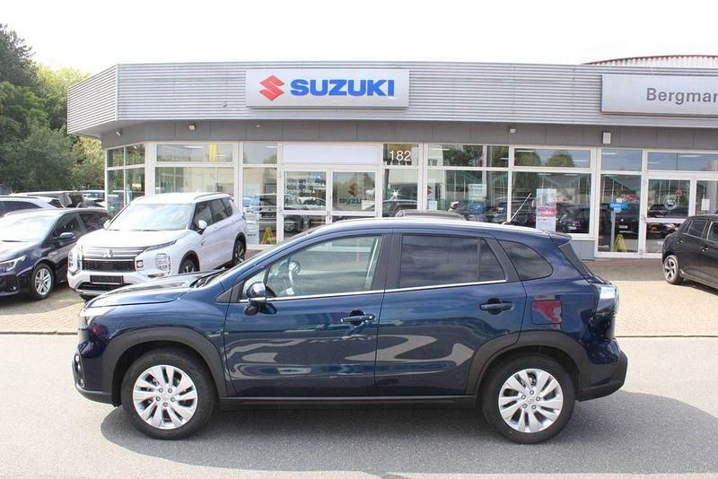 Blau Gebraucht 2024 Suzuki SX4 S-Cross Comfort SUV | 26.990 € (Etwas zu teuer) - Bild 1/4
