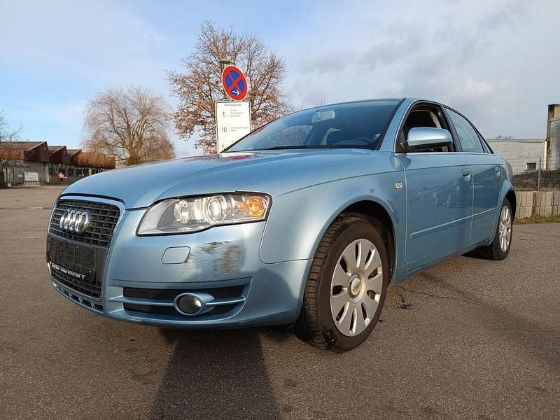 Gebraucht Audi A4 131 PS (96 kW) 2007 Liquidblau Limousine
