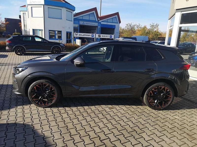 Neu Cupra Terramar VZ 265 PS (194 kW) 2025 Timanfayagrau SUV