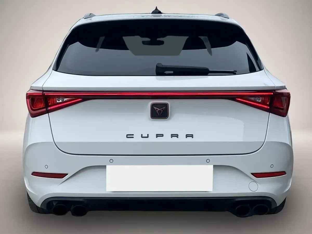 Gebraucht Cupra Leon VZ 310 PS (228 kW) 2022 Manufacturer