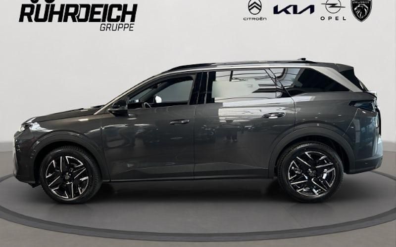 Neu Peugeot 5008 Allure 145 PS (106 kW) 2025 Grau Van / Kleinbus