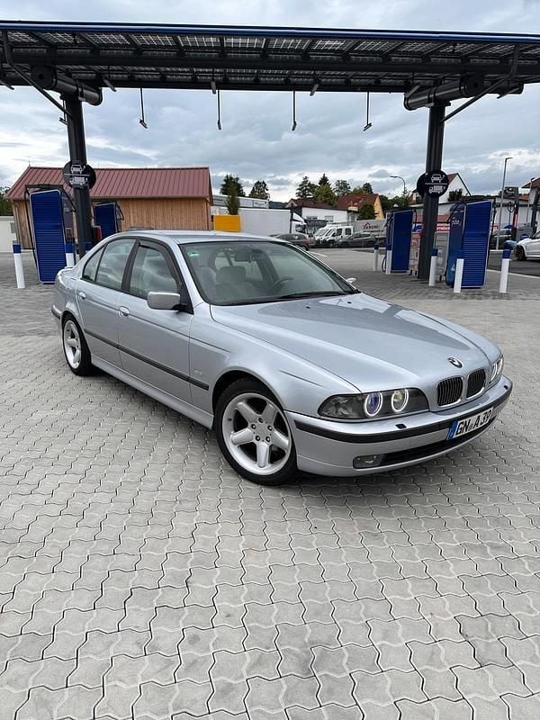 Silber Gebraucht 1997 BMW 535 Limousine | 6.900 € (Etwas zu teuer) - Bild 1/4