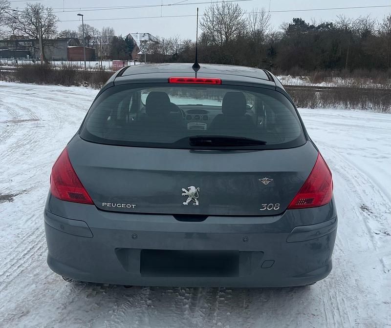Gebraucht Peugeot 308 120 PS (88 kW) 2008 Grau Limousine