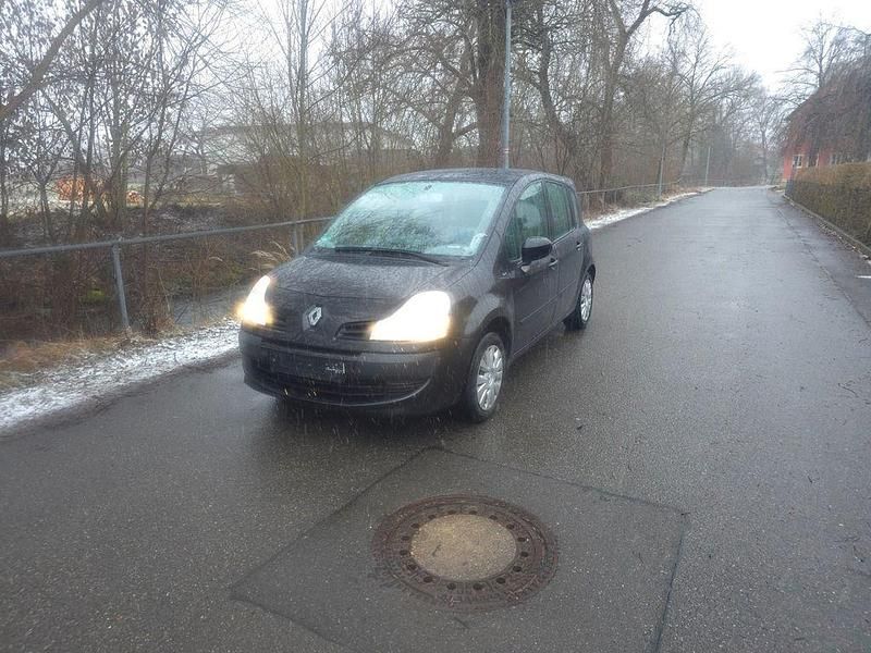 Schwarz Gebraucht 2013 Renault Modus Van / Kleinbus | 3.350 € (Fairer Preis) - Bild 1/4