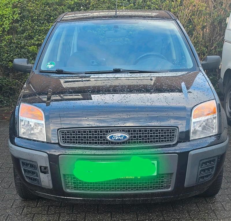 Gebraucht Ford Fusion 80 PS (58 kW) 2008 Schwarz Kleinwagen