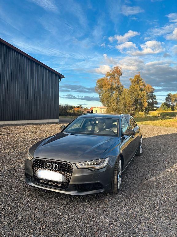 Gebraucht Audi A6 Ambiente 299 PS (219 kW) 2012 Grau Kombi