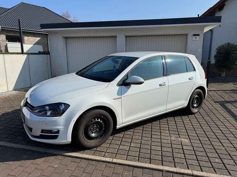 Gebraucht VW Golf VII Cup 125 PS (91 kW) 2014 Weiß Limousine