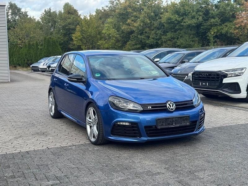 Blau Gebraucht 2010 VW Golf VI R Limousine | 12.500 € (Teuer) - Bild 1/4