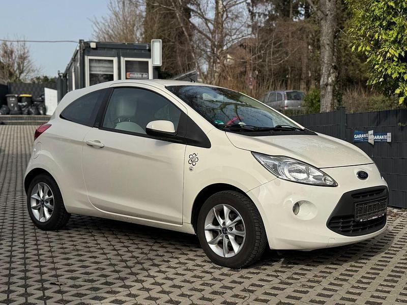 Gebraucht Ford Ka Titanium 69 PS (50 kW) 2009 Weiß Kleinwagen