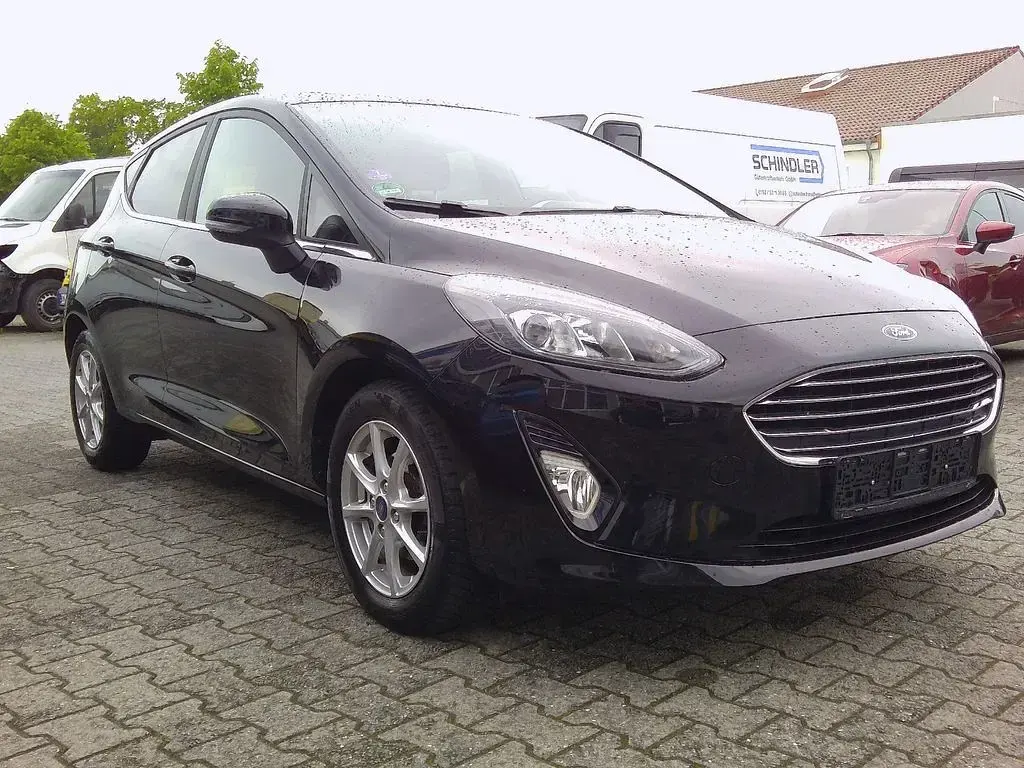 Gebraucht Ford Fiesta Titanium 101 PS (74 kW) 2021 Schwarz Kleinwagen