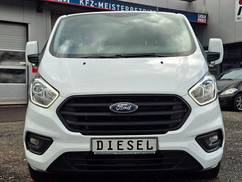 Gebraucht Ford Transit Custom Trend 105 PS (77 kW) 2019 Weiß Van / Kleinbus