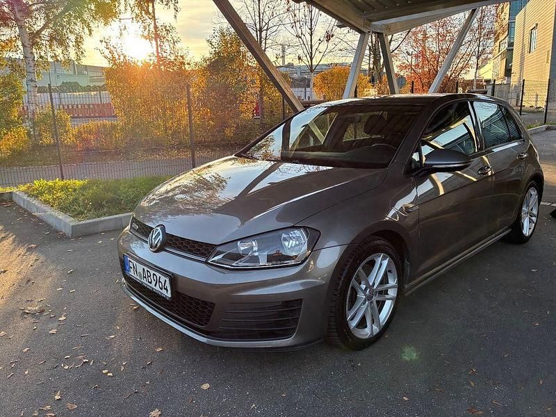 Gebraucht 2016 VW Golf VII GTD Limousine | 16.600 € (Fairer Preis) - Bild 1/4
