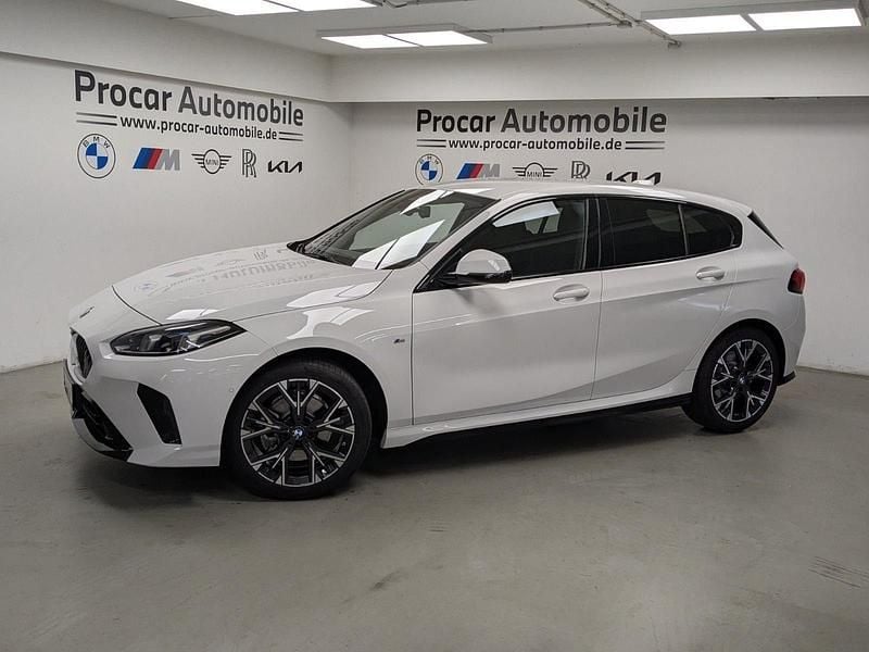 Gebraucht BMW 120 Performance 170 PS (125 kW) 2025 Alpinweiss Kleinwagen