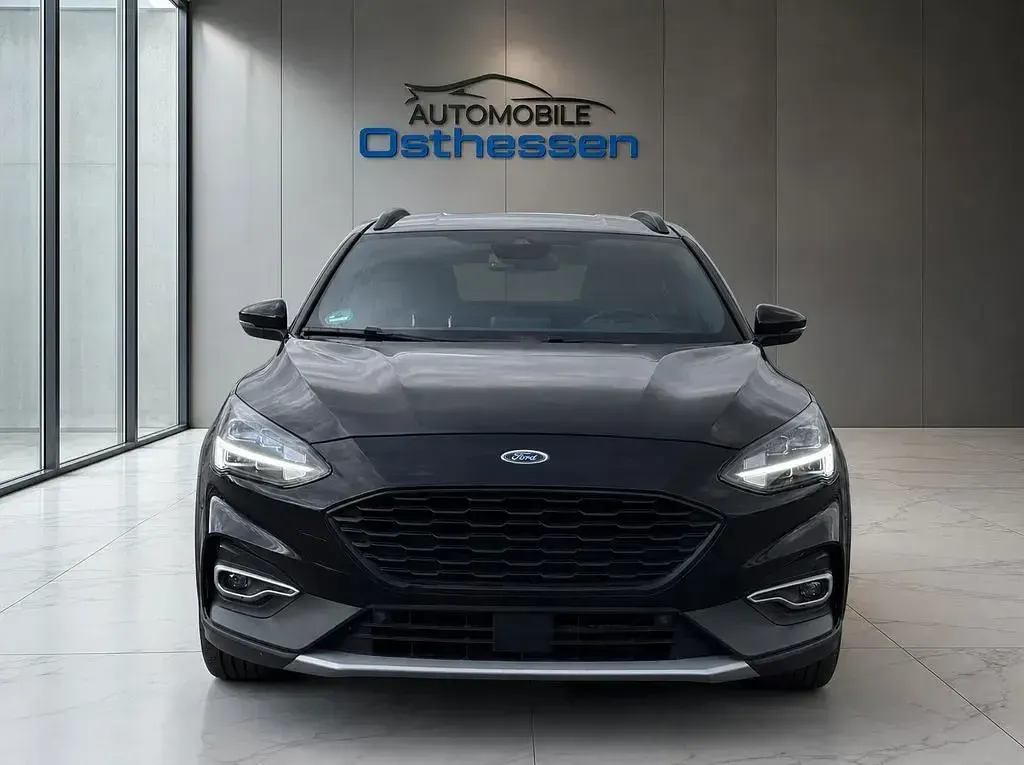 Gebraucht Ford Focus 150 PS (110 kW) 2020 Schwarz Limousine