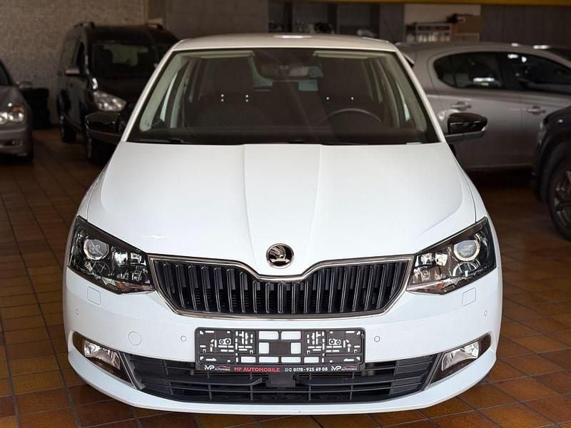 Gebraucht Skoda Fabia Drive 75 PS (55 kW) 2017 Weiß Limousine