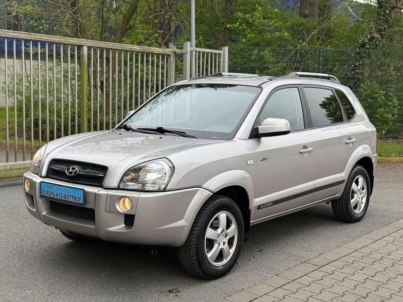 Gebraucht Hyundai Tucson GLS 175 PS (128 kW) 2005 Silber SUV