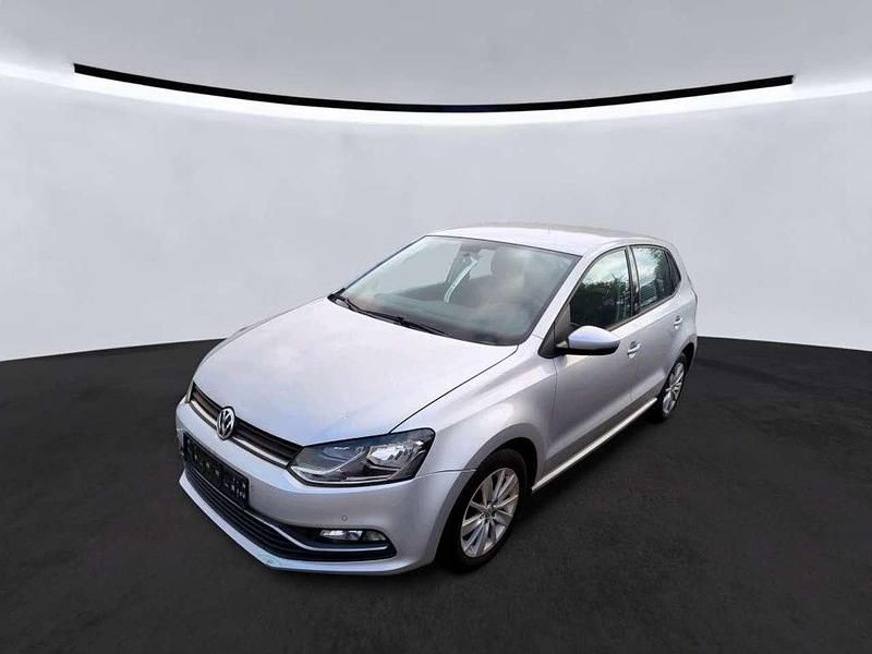 Gebraucht VW Polo Comfortline 90 PS (66 kW) 2016 Reflexsilber metallic Kleinwagen