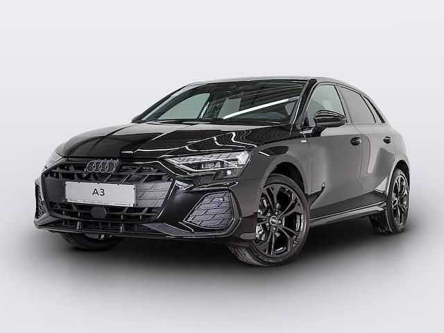 Gebraucht Audi A3 S-Line 116 PS (85 kW) 2025 Mythosschwarz metallic Limousine