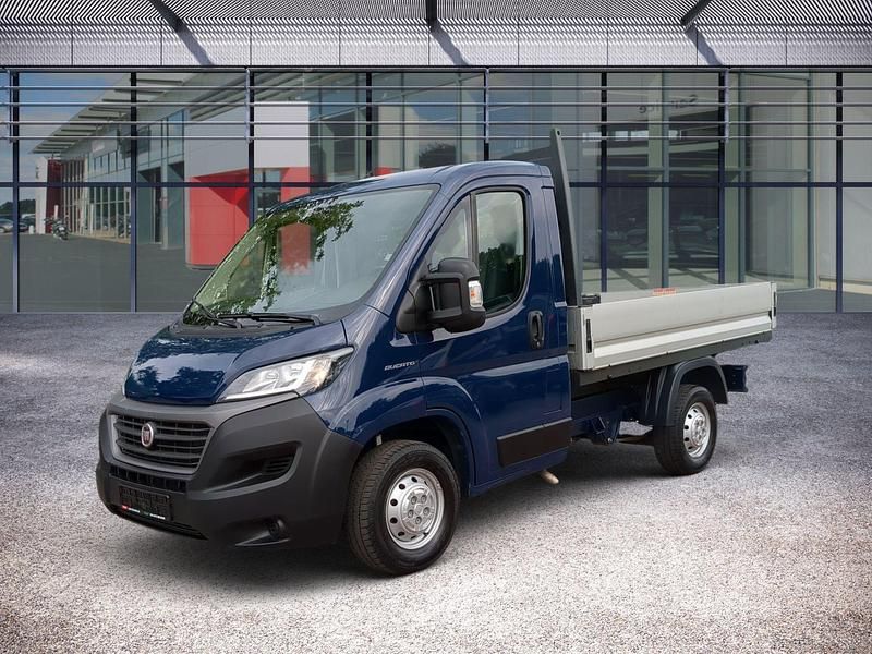 Gebraucht Fiat Ducato 33 S 120 PS (88 kW) 2020 Imperial blau Van