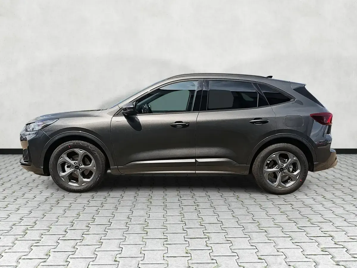 Gebraucht Ford Kuga ST-Line 186 PS (136 kW) 2025 Magneticgrau metallic SUV