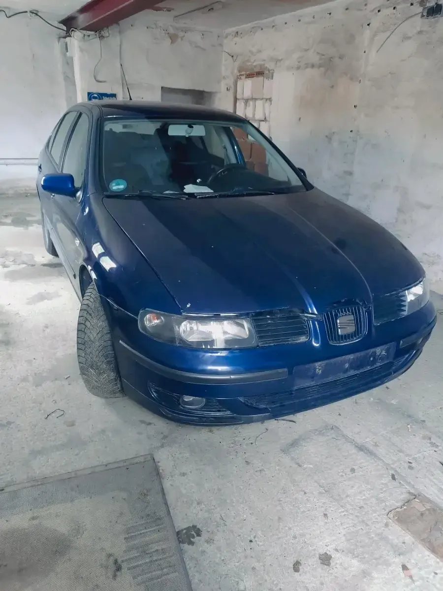 Usata Seat Leon 90 CV (66 kW) 2002 Utilitaria