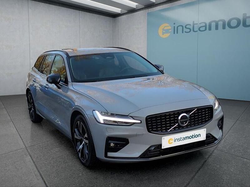 Gebraucht Volvo V60 Plus 197 PS (144 kW) 2025 Grau Kombi
