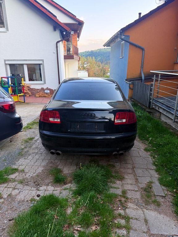Second-hand Audi A8 232 CP (170 kW) 2006 Negru Berlinǎ