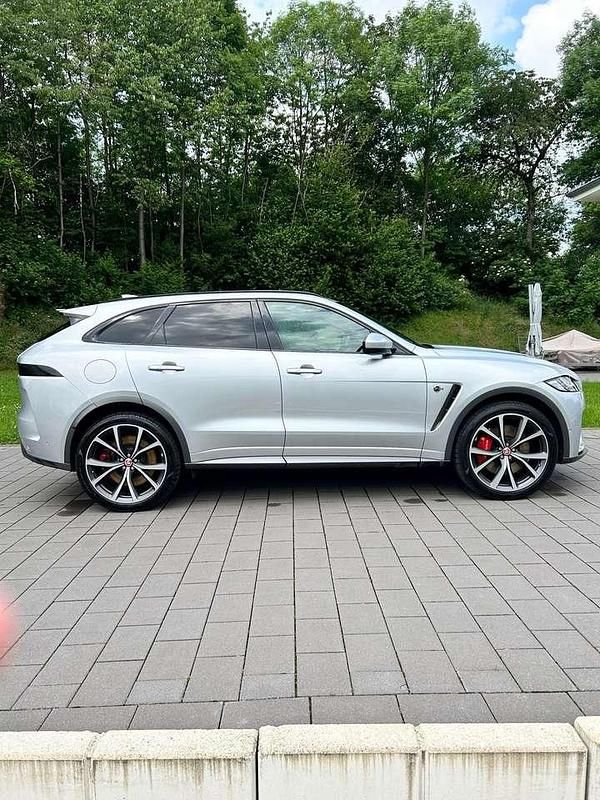 Gebraucht 2019 Jaguar F-Pace SVR SUV | 59.900 € (Teuer) - Bild 1/4