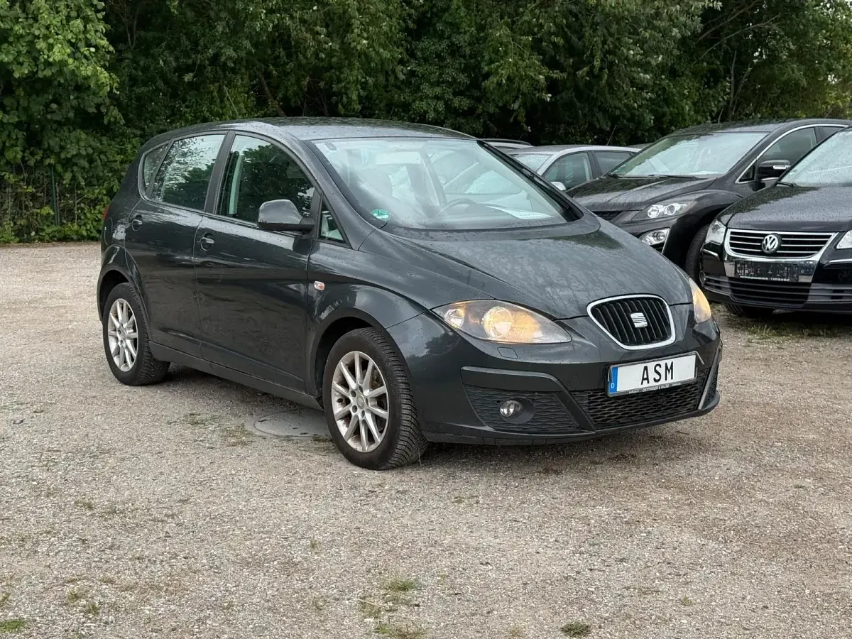 Gebraucht Seat Altea 104 PS (76 kW) 2009 Grau Van / Kleinbus
