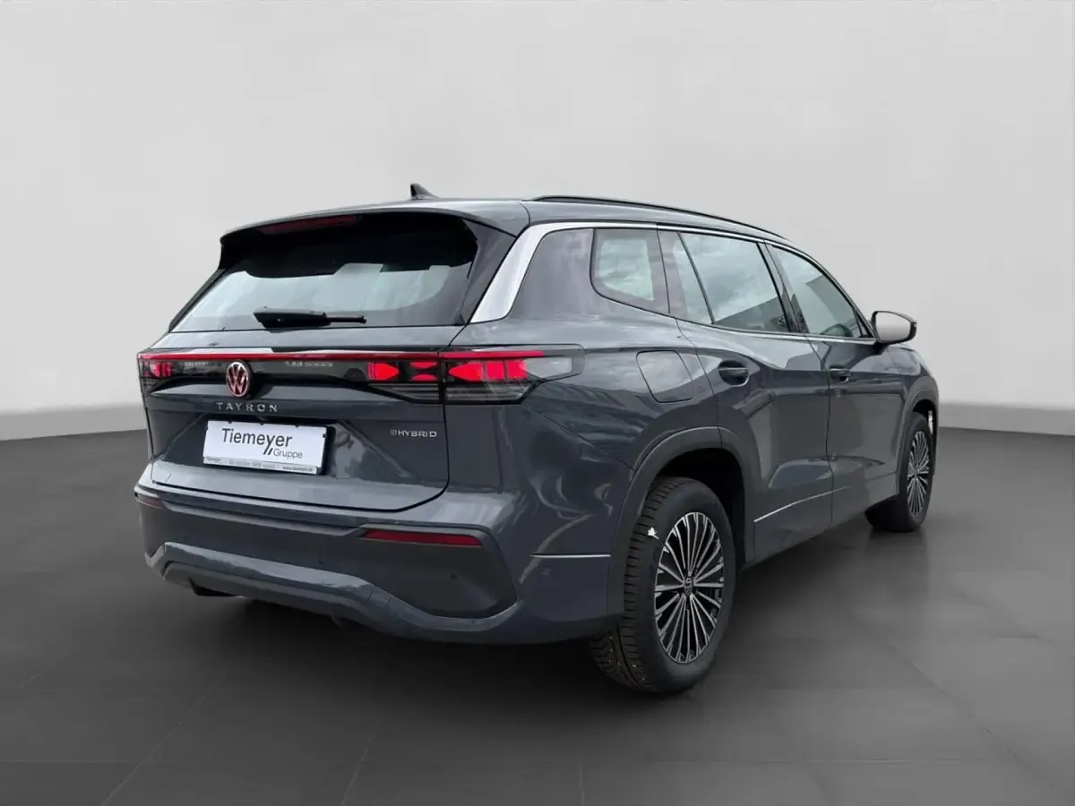 Gebraucht VW Tayron Life 204 PS (150 kW) 2025 Grau SUV