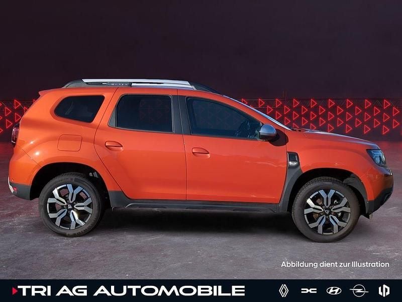Gebraucht Dacia Duster Prestige 101 PS (74 kW) 2022 Arizonaorange SUV